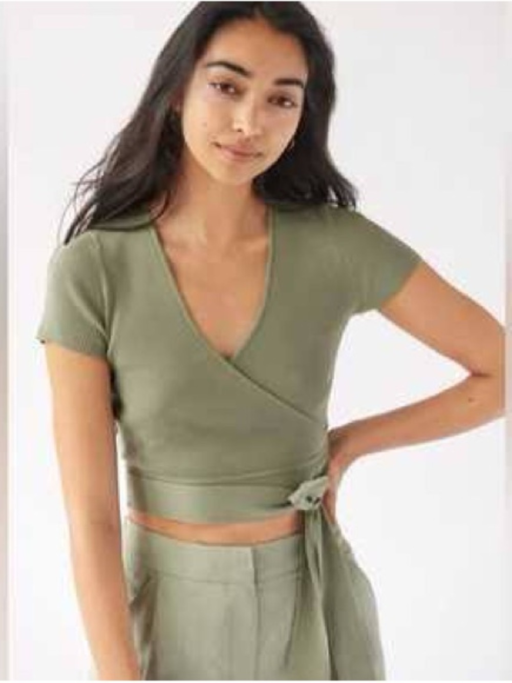 Aritzia Wilfred All Tied Up Knit Crop Top